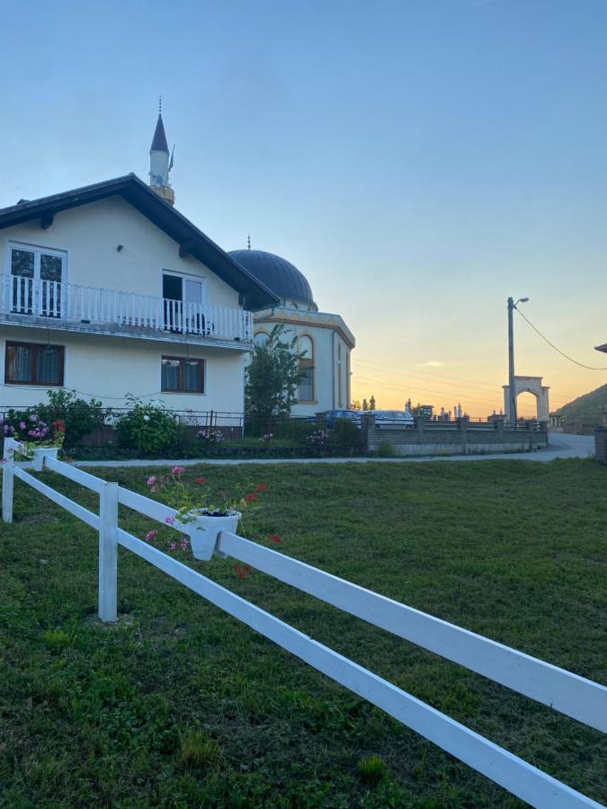 Vila Hill House Emir Bihać Exteriér fotografie