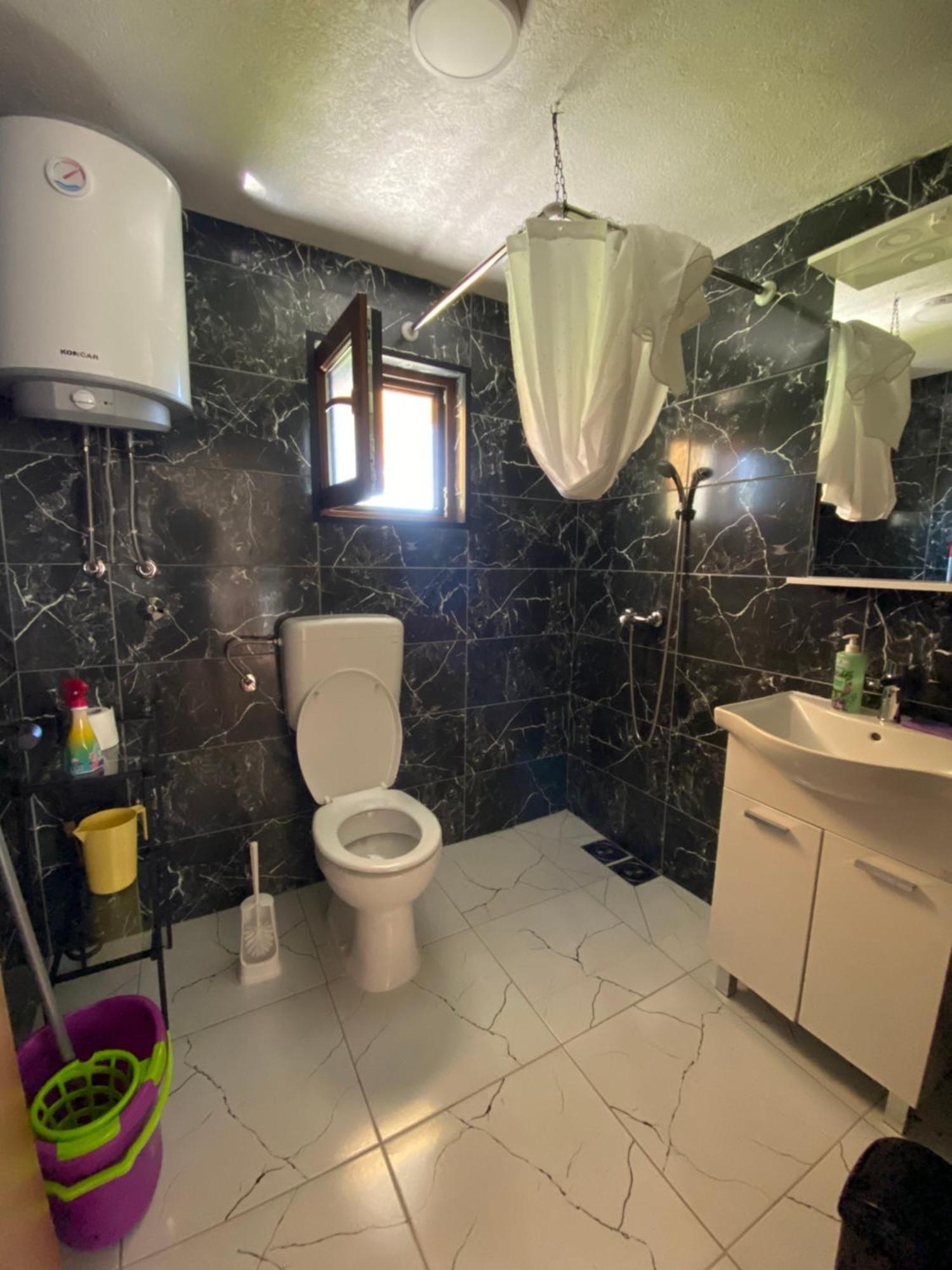 Vila Hill House Emir Bihać Exteriér fotografie